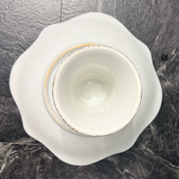 NORLEANS Cake Stand with Strawberries and Butterflies - Picture 9 of 14